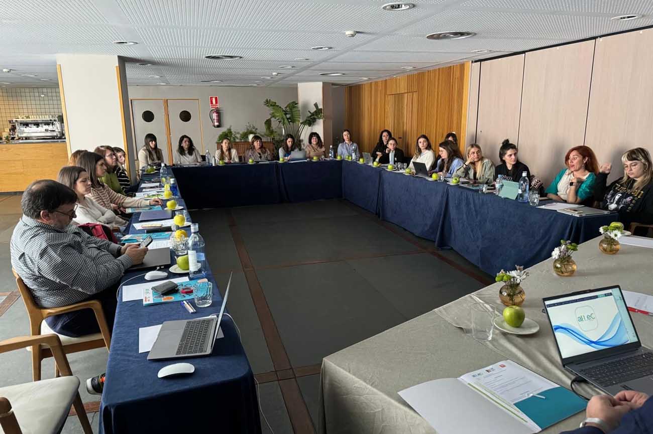 aplec presenta su guia